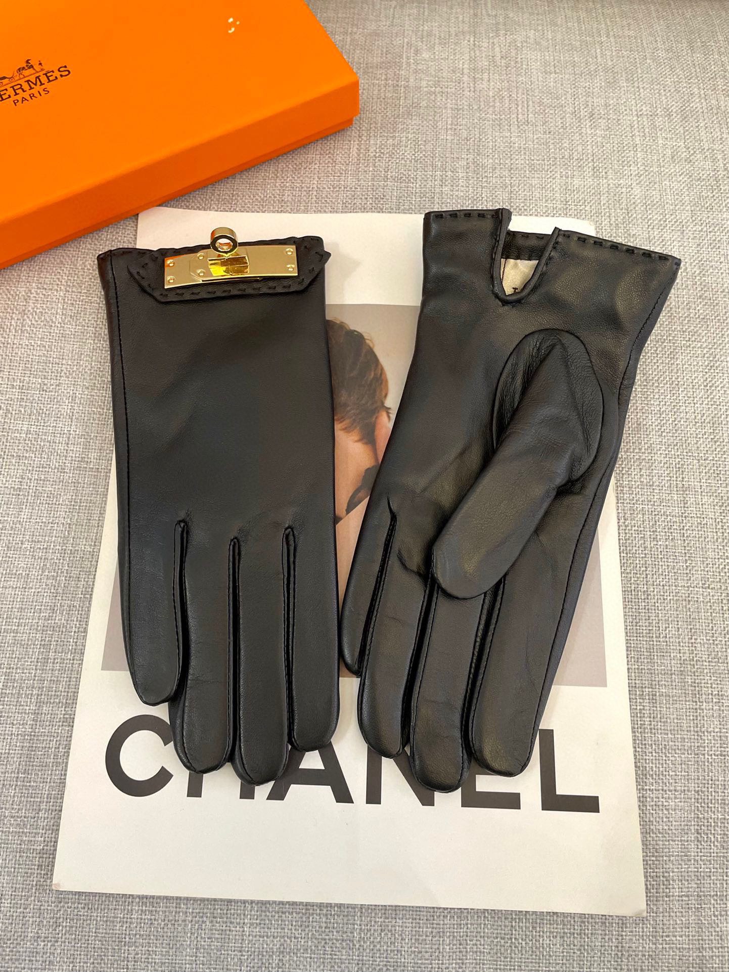 Premium Imported Sheep-Skin Gloves: Luxurious Quality, Exquisite Craftsmanship. - 图片 5