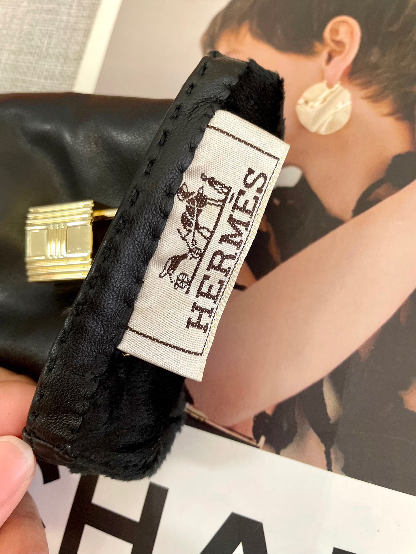 Premium Imported Sheep-Skin Gloves: Luxurious Quality, Exquisite Craftsmanship. - 图片 7