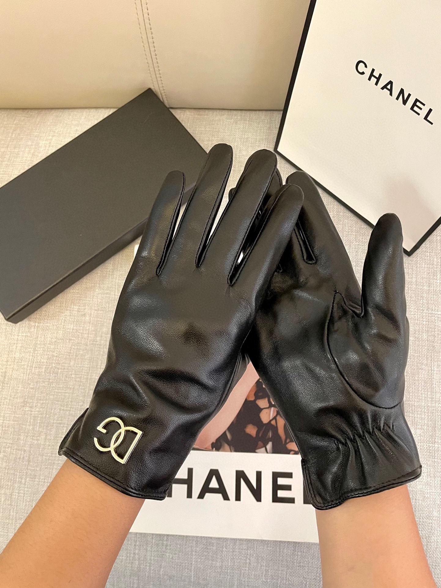 Imported Sheep’s Skin Gloves: Thin, Soft, Comfy, Soothing – 250 DGS for Autumn/Winter Women. - 图片 7