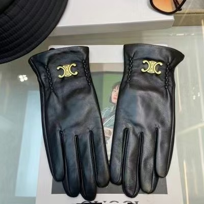 Ms. Céline’s new top-notch sheep-skin gloves
