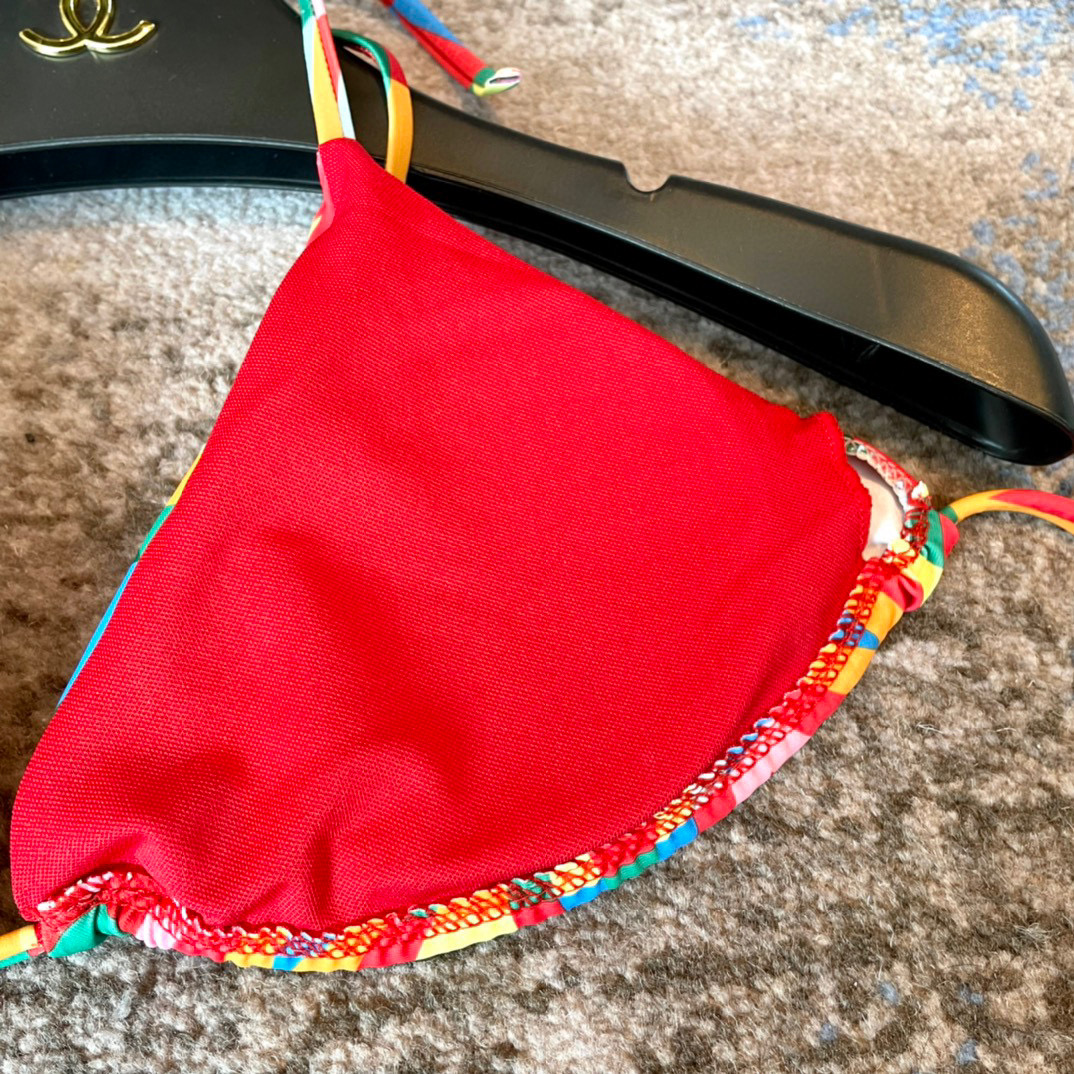 Stylish Valentino Colored Bikini in Various Sizes for All Ages and Sizes - 图片 6
