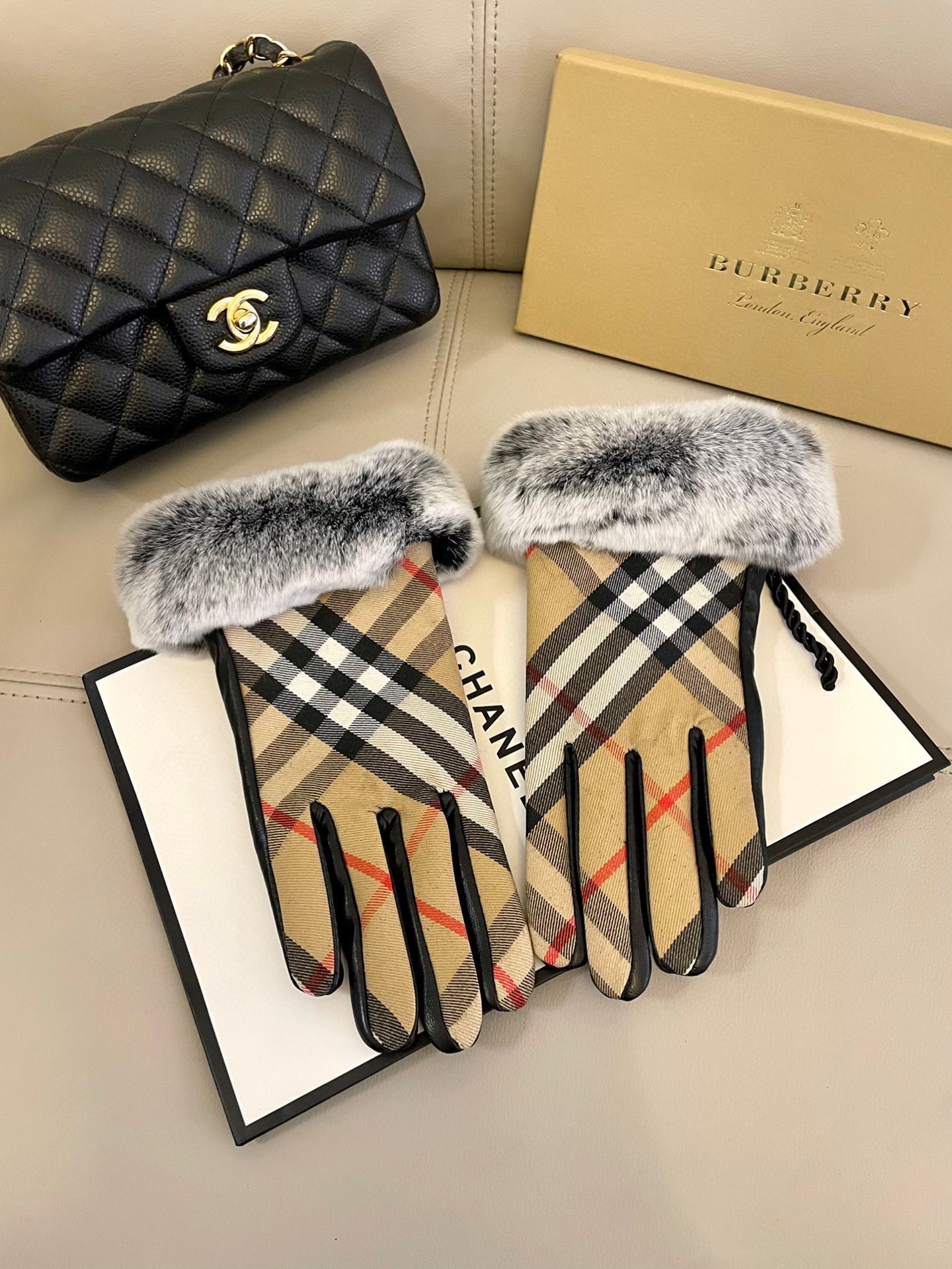 ♪ 275, barberly’s new leather gloves ♪ Inner: Inner Number of coders: average - 图片 1