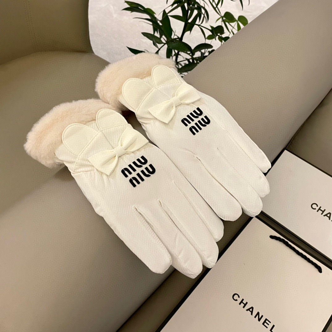 “Premium Wool Gloves: Soft, Warm, Chromosome Tested, Touchscreen Function, Comfortable Fit” - 图片 2