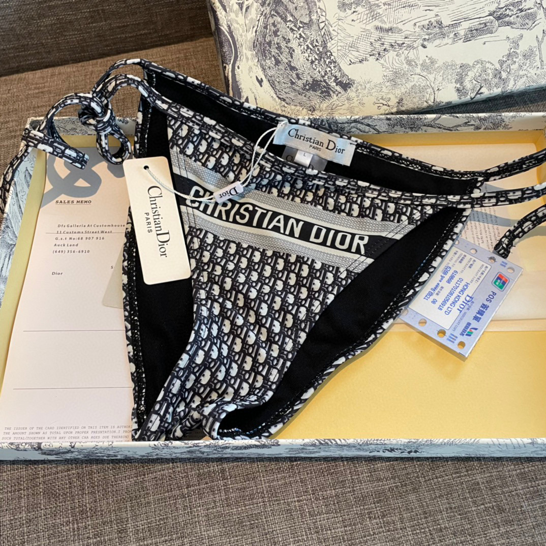  Dior新款字母比基尼👙 印花吊带内衣+三角内裤 S M LXl