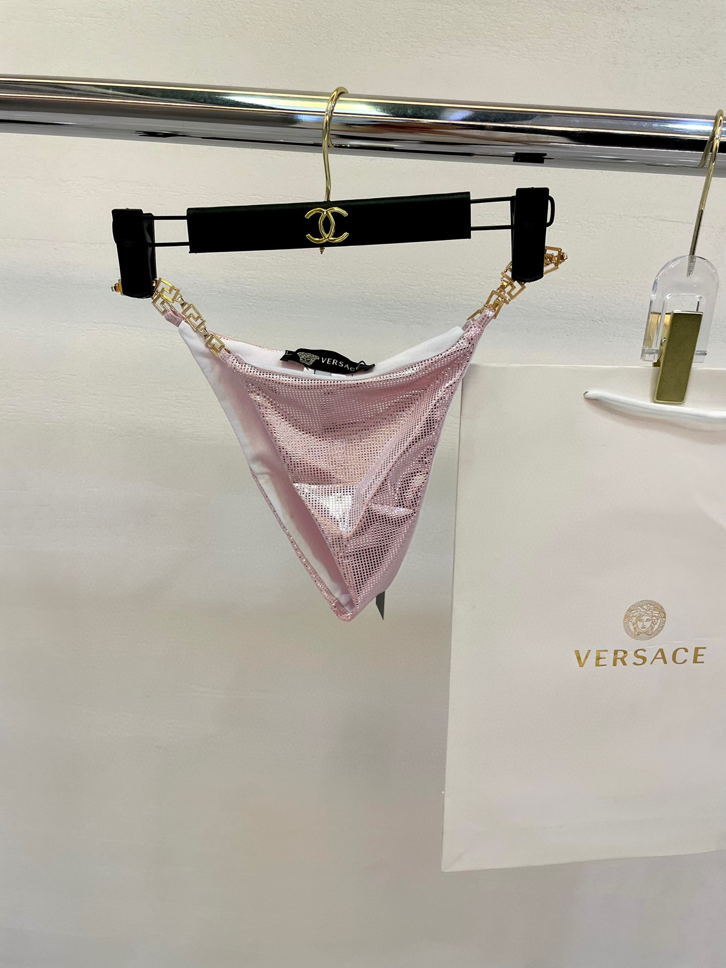  范思哲比基尼 重工五金 链条 👙❤️😍🥰适合多种场景的游泳衣🏊‍♀️海边 游泳池 温泉 水上乐园 漂流