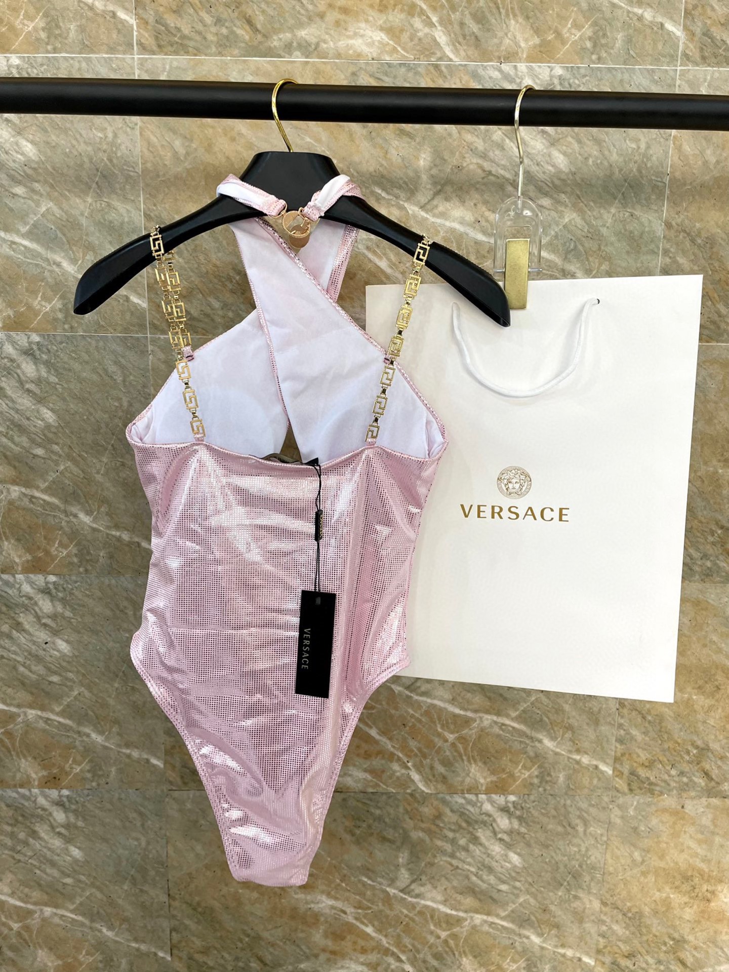  范思哲连体 重工五金 链条 👙❤️😍🥰适合多种场景的游泳衣🏊‍♀️海边 游泳池 温泉 水上乐园 漂流都