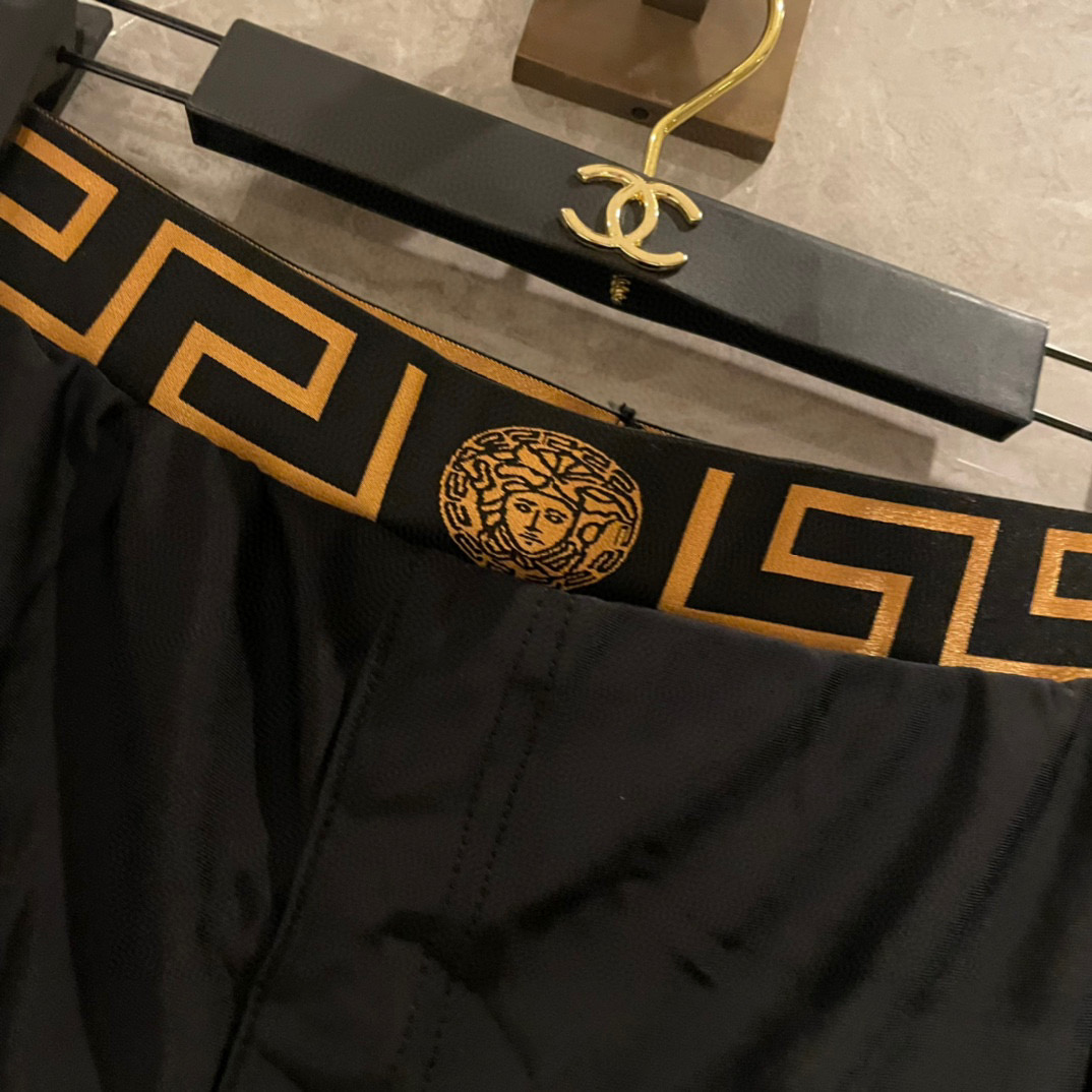  范思哲男士泳裤👑高级定制泳裤👑抽绳设计 上新度假系列🏖专属泳衣［色色色超级爱！色来自贵族的目光🌹暗里着
