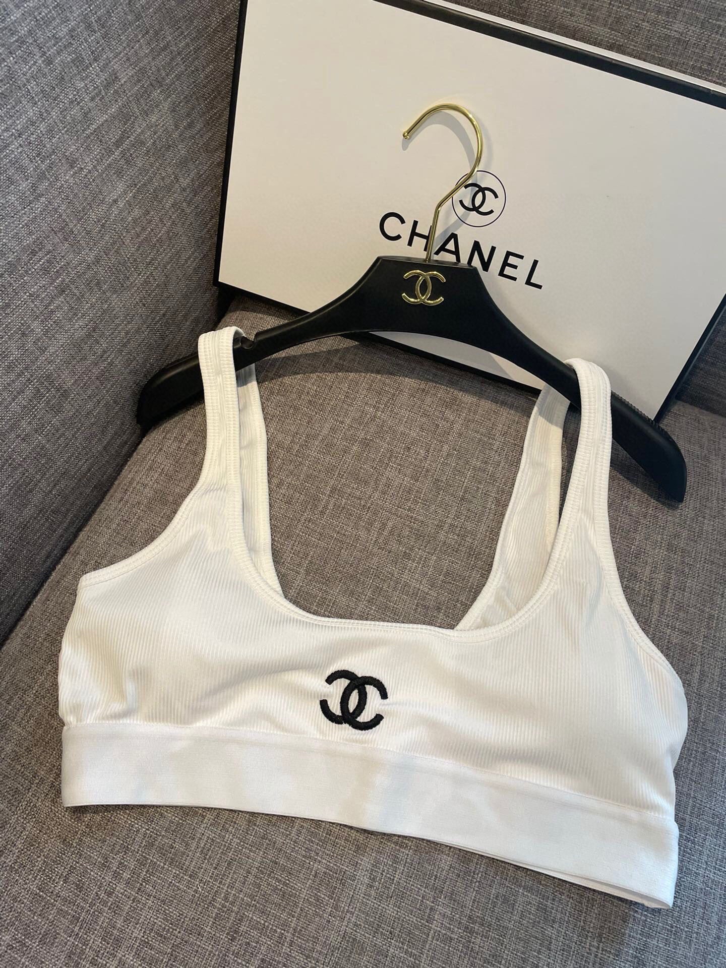  Chanel新款分体泳衣😍🥰适合多种场景的游泳衣🏊‍♀️海边 游泳池 温泉 水上乐园 漂流都可以😌内搭