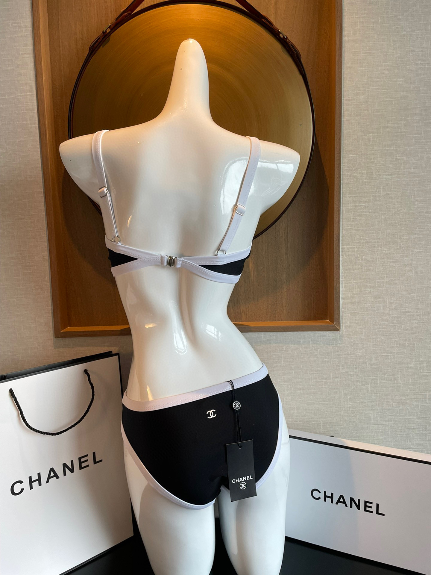  Chanel新款比基尼中古套装 小香logo印花吊带背心+三角打底裤分体泳衣，黑色，S M LXl