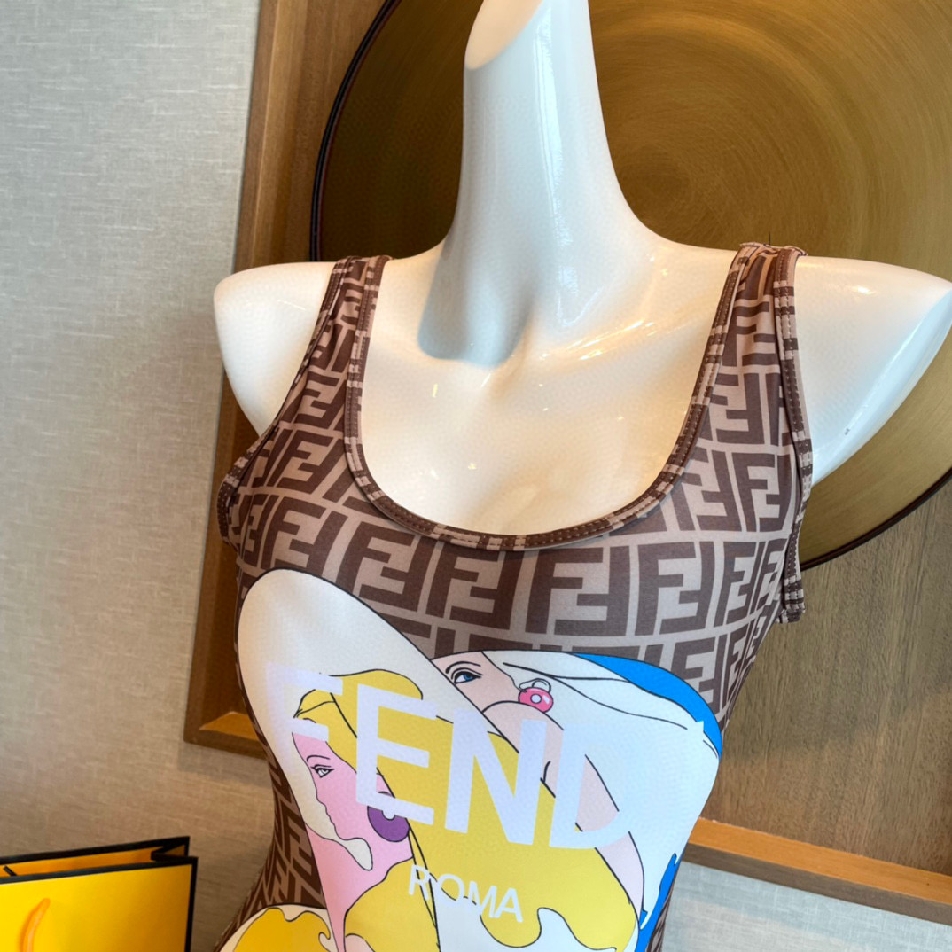  Fendi新款连体泳衣  😍🥰适合多种场景的游泳衣🏊‍♀️海边 游泳池 温泉 水上乐园 漂流都可以😌内