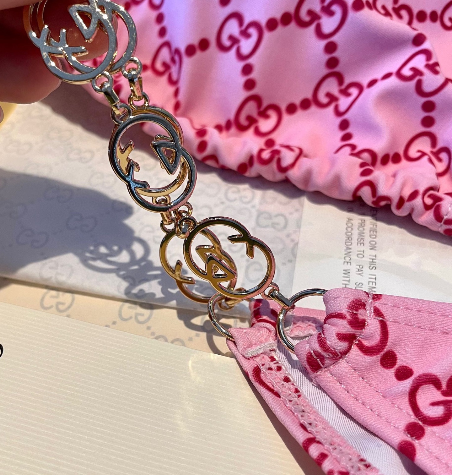  Gucci新款比基尼泳衣~双G字母印花吊带背心链条文胸内衣+三角裤两件套装， 码数：S M L Xl