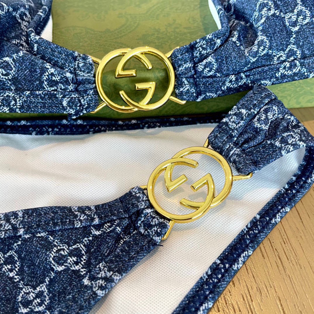  Gucci新款蓝色比基尼带胸垫）😍🥰适合多种场景的游泳衣🏊‍♀️海边 游泳池 温泉 水上乐园 漂流都可