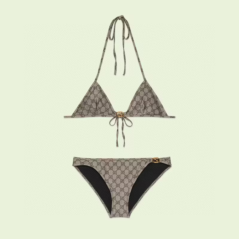  Gucci古奇新款比基尼泳衣👙❤️😍🥰适合多种场景的游泳衣🏊‍♀️海边 游泳池 温泉 水上乐园 漂流都