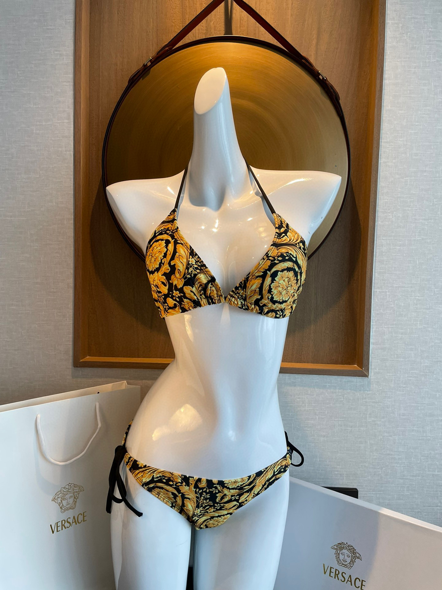  范思哲新款👙比基尼分体泳衣套装 印花吊带内衣+三角内裤 S M L Xl