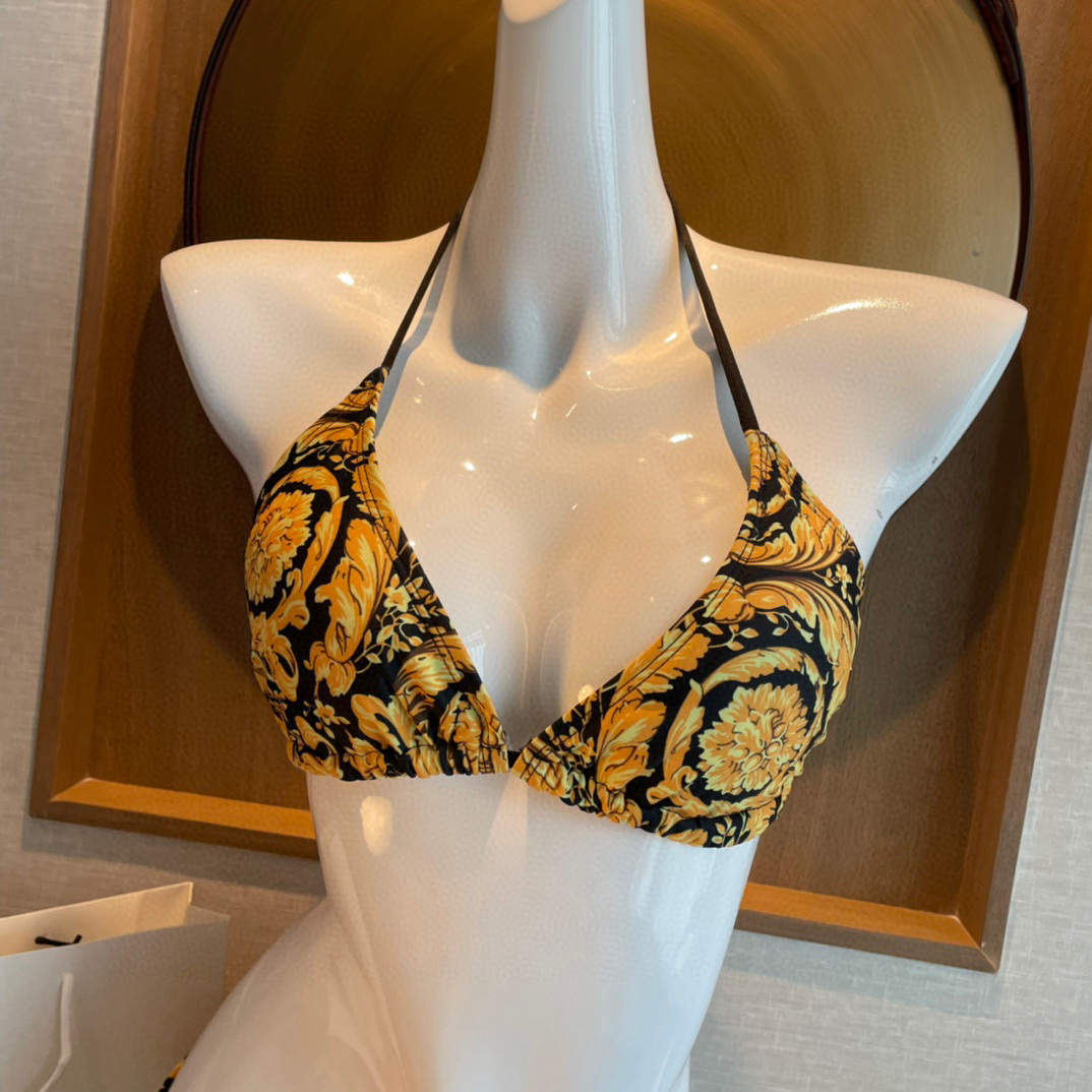  范思哲新款👙比基尼分体泳衣套装 印花吊带内衣+三角内裤 S M L Xl