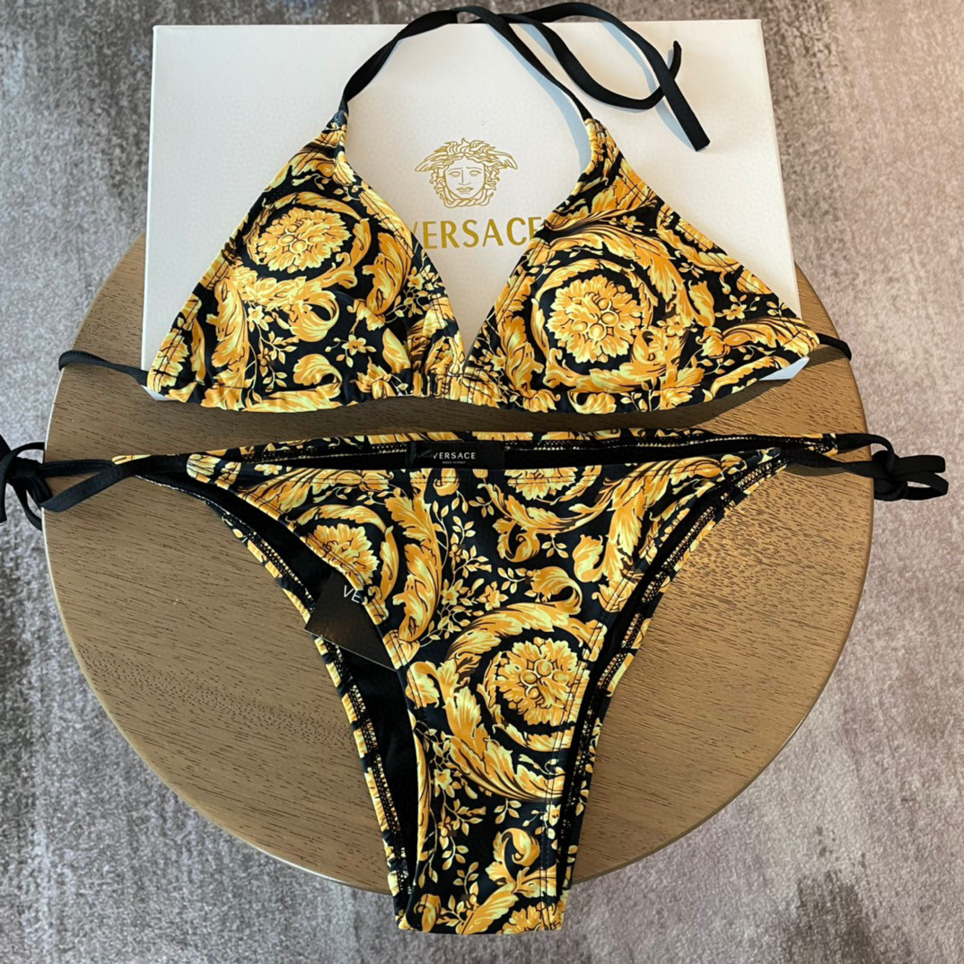  范思哲新款👙比基尼分体泳衣套装 印花吊带内衣+三角内裤 S M L Xl