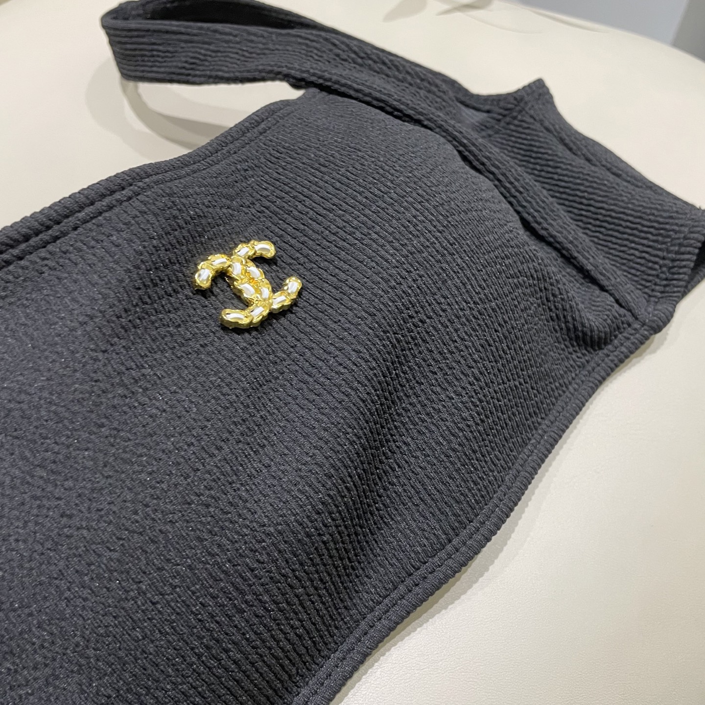  Chanel专柜新款分体泳衣😍🥰适合多种场景的游泳衣🏊‍♀️海边 游泳池 温泉 水上乐园 漂流都可以😌