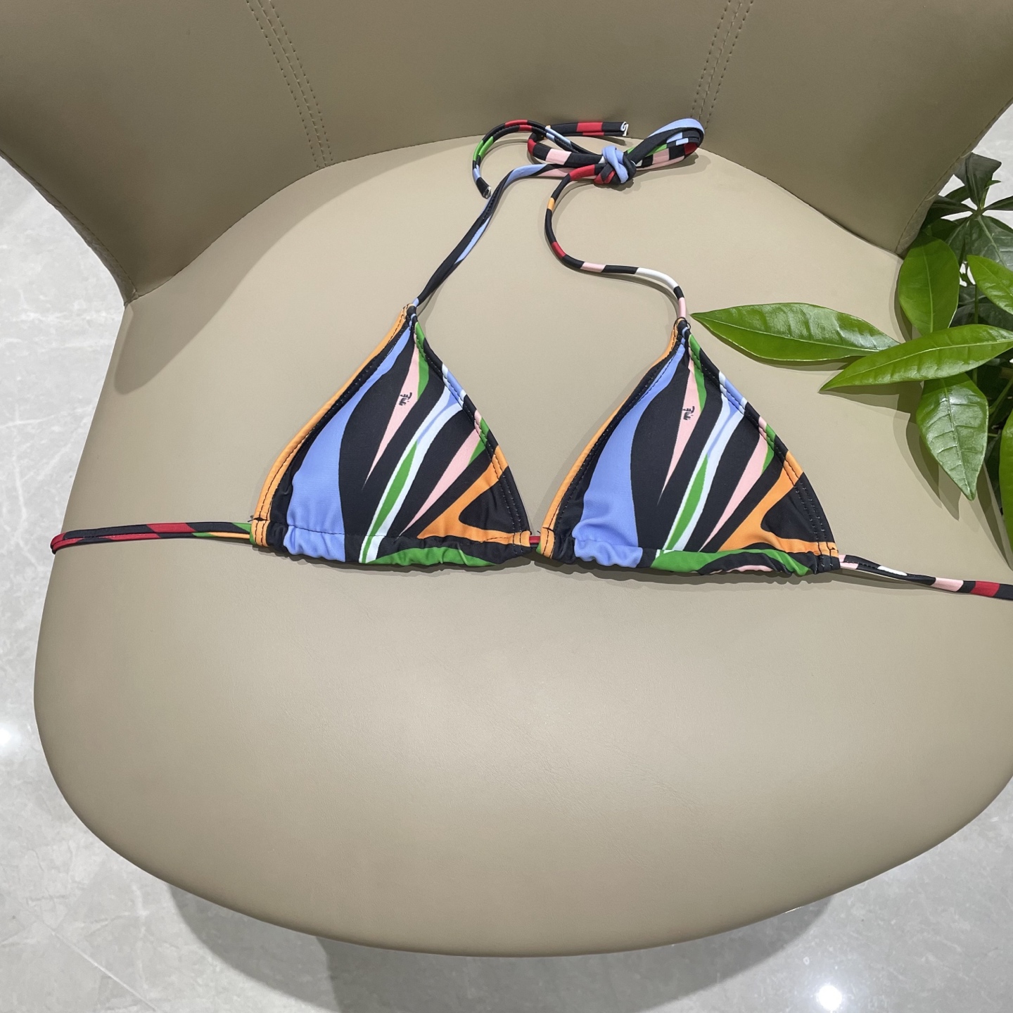  gucci 分体比基尼😍🥰适合多种场景的游泳衣🏊‍♀️海边 游泳池 温泉 水上乐园 漂流都可以😌内搭也