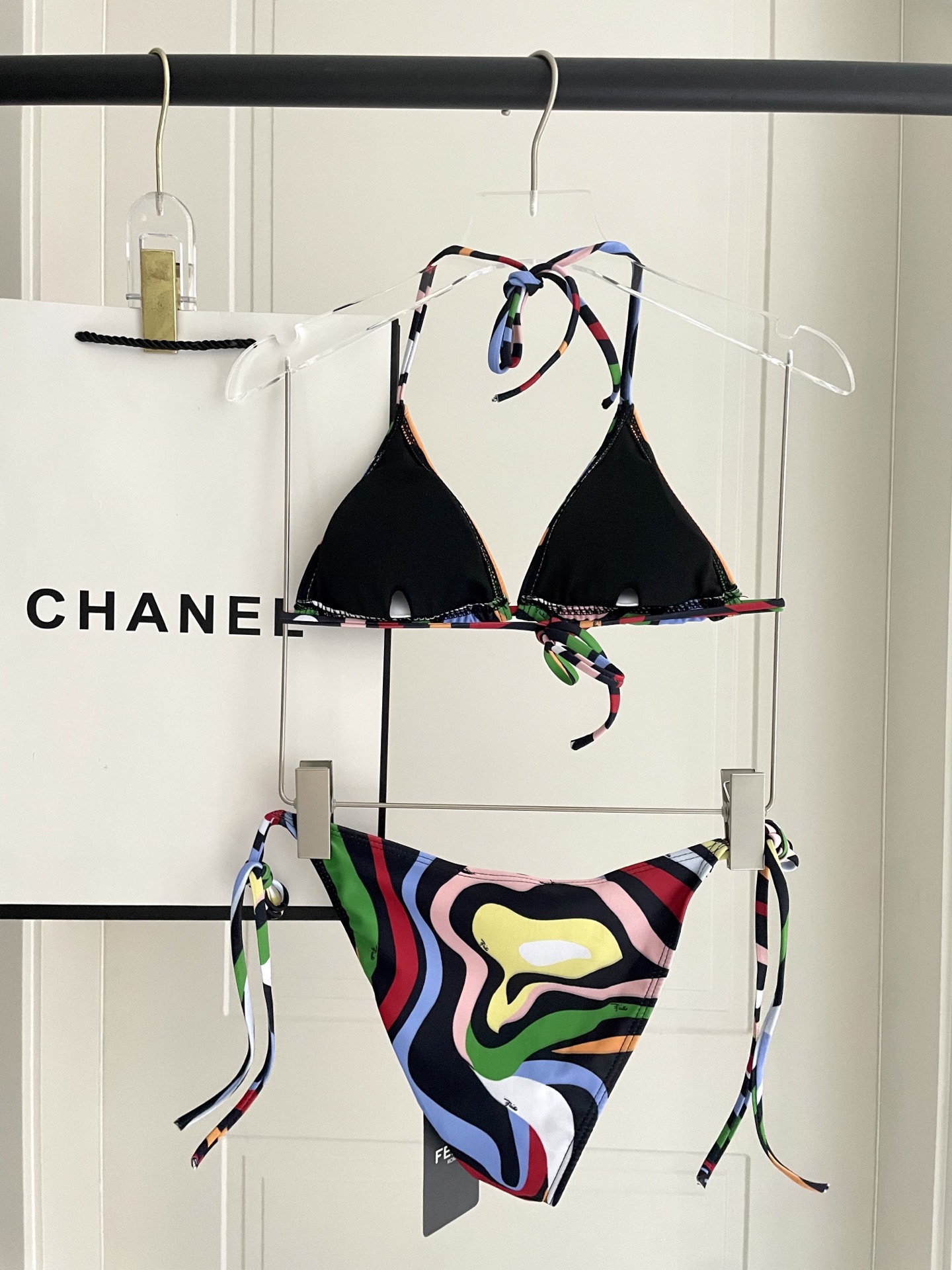  gucci 分体比基尼😍🥰适合多种场景的游泳衣🏊‍♀️海边 游泳池 温泉 水上乐园 漂流都可以😌内搭也