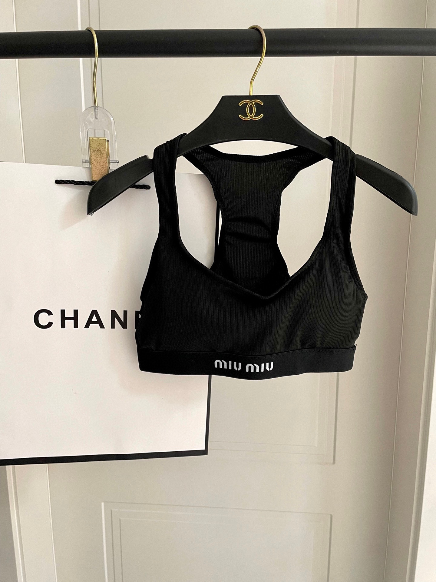  miumiu新款分体泳衣   针织面料 时尚潮流款 😍🥰适合多种场景的游泳衣🏊‍♀️海边 游泳池 温泉