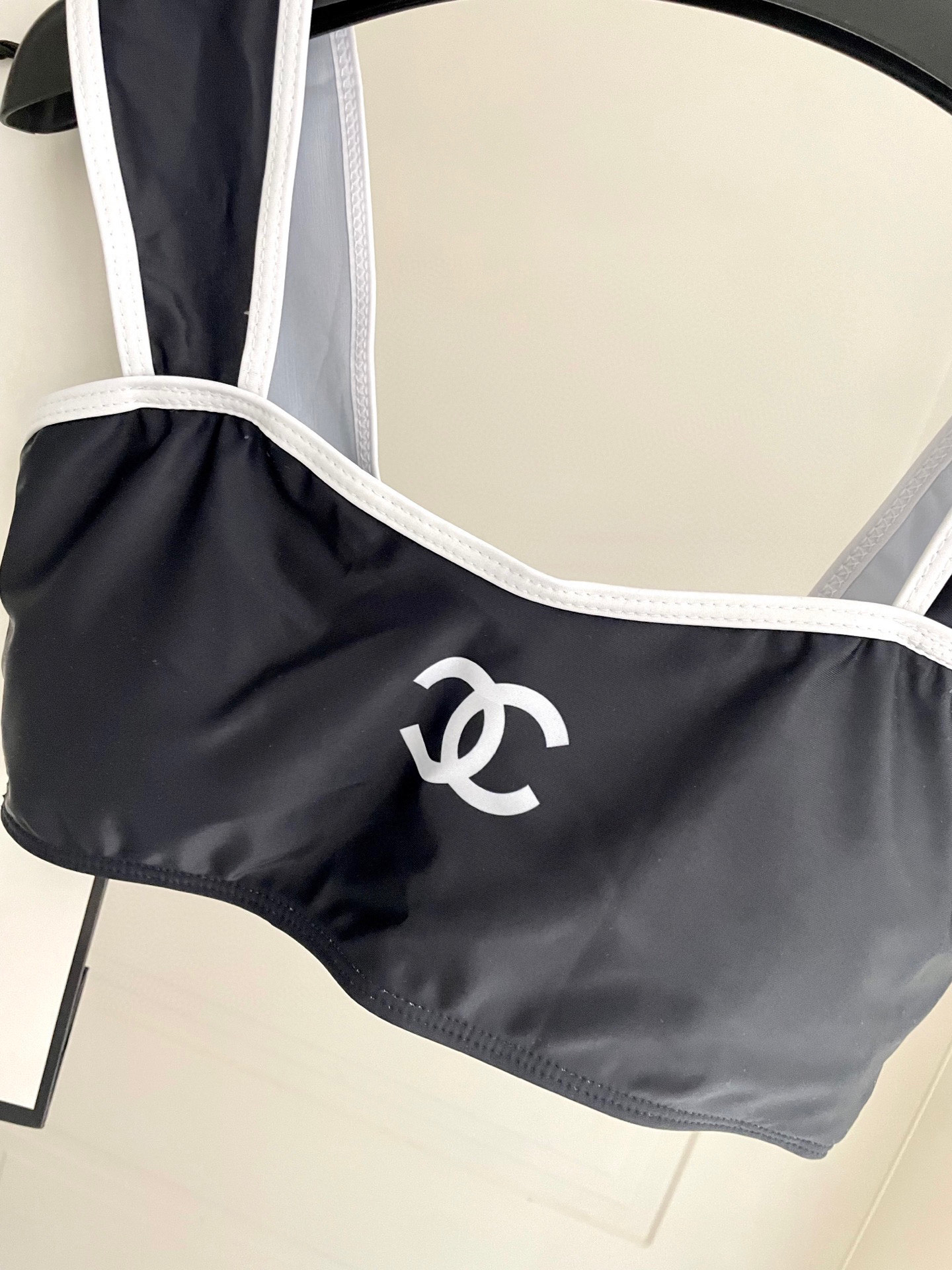  Chanel分体😍🥰适合多种场景的游泳衣🏊‍♀️海边 游泳池 温泉 水上乐园 漂流都可以😌内搭也完全可