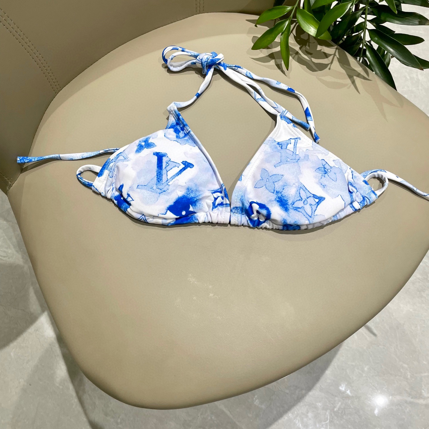  Lv比基尼😍🥰适合多种场景的游泳衣🏊‍♀️海边 游泳池 温泉 水上乐园 漂流都可以😌内搭也完全可以 连