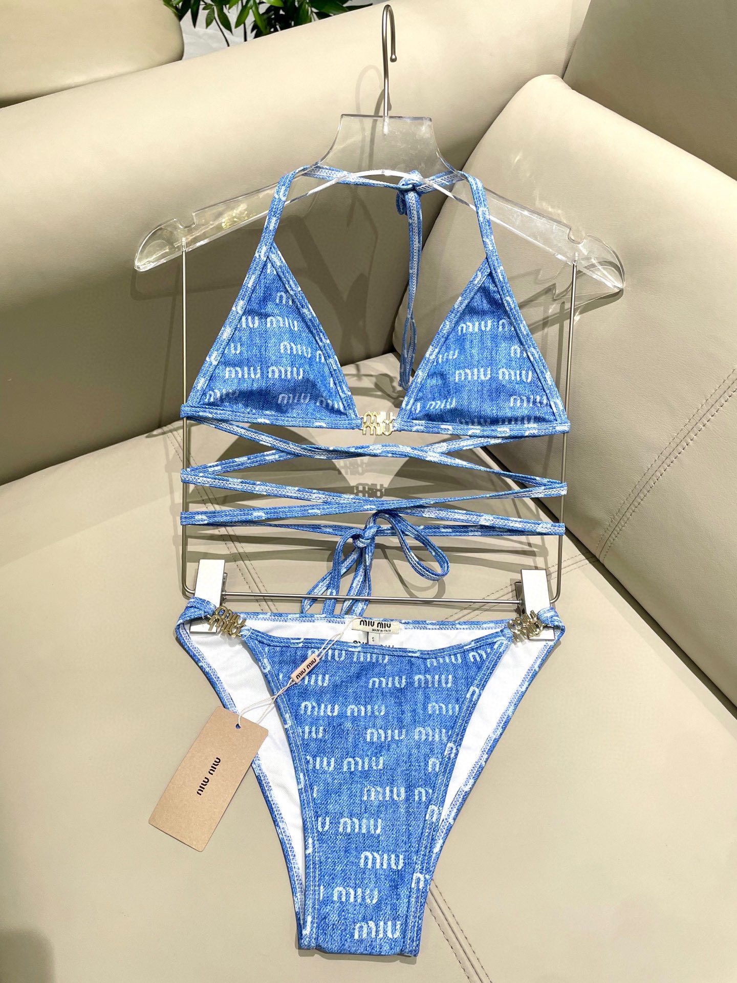  miumiu新款分体游泳衣😍🥰适合多种场景的游泳衣🏊‍♀️海边 游泳池 温泉 水上乐园 漂流都可以😌内