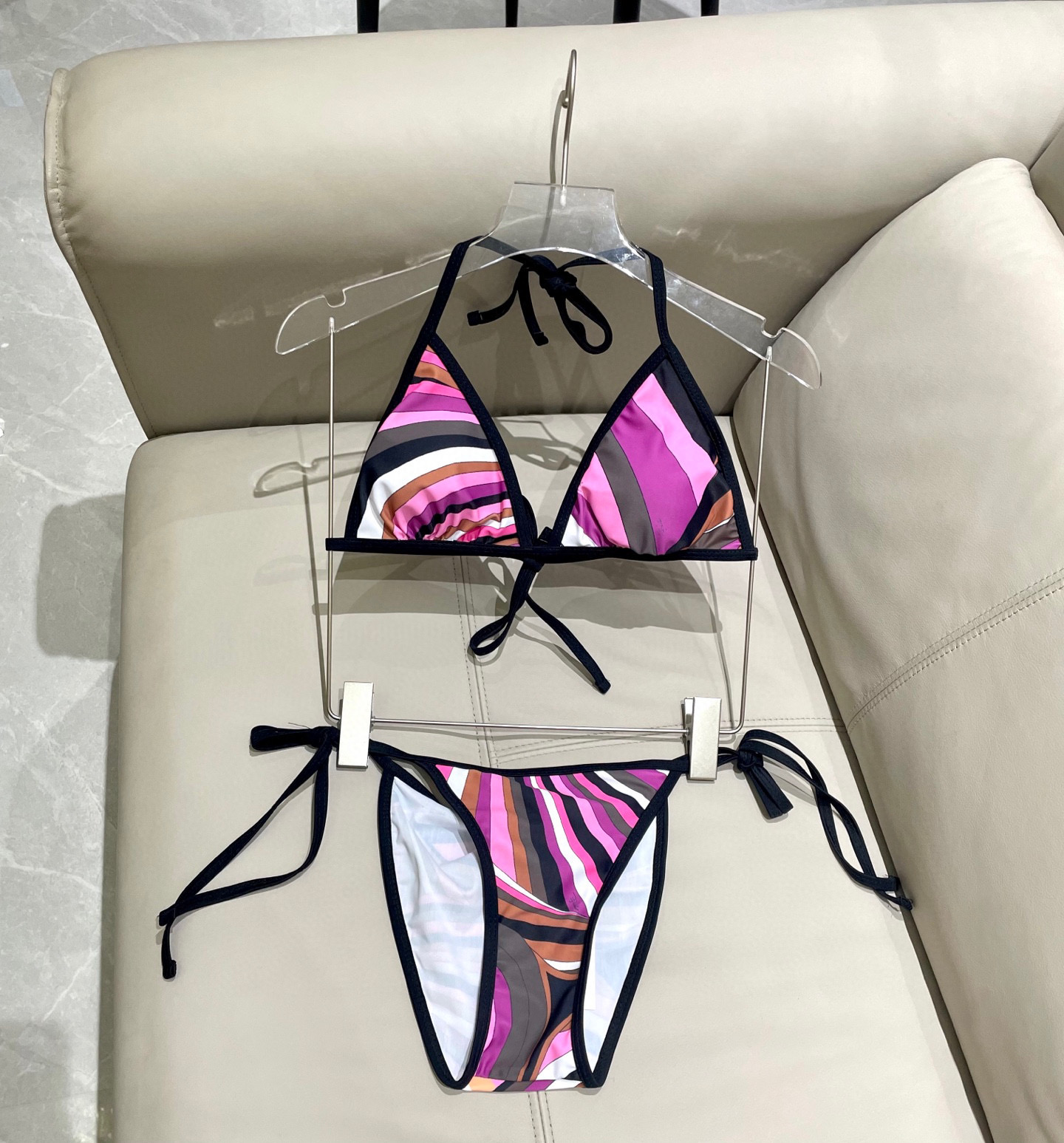  Pucci 比基尼😍🥰适合多种场景的游泳衣🏊‍♀️海边 游泳池 温泉 水上乐园 漂流都可以😌内搭也完全