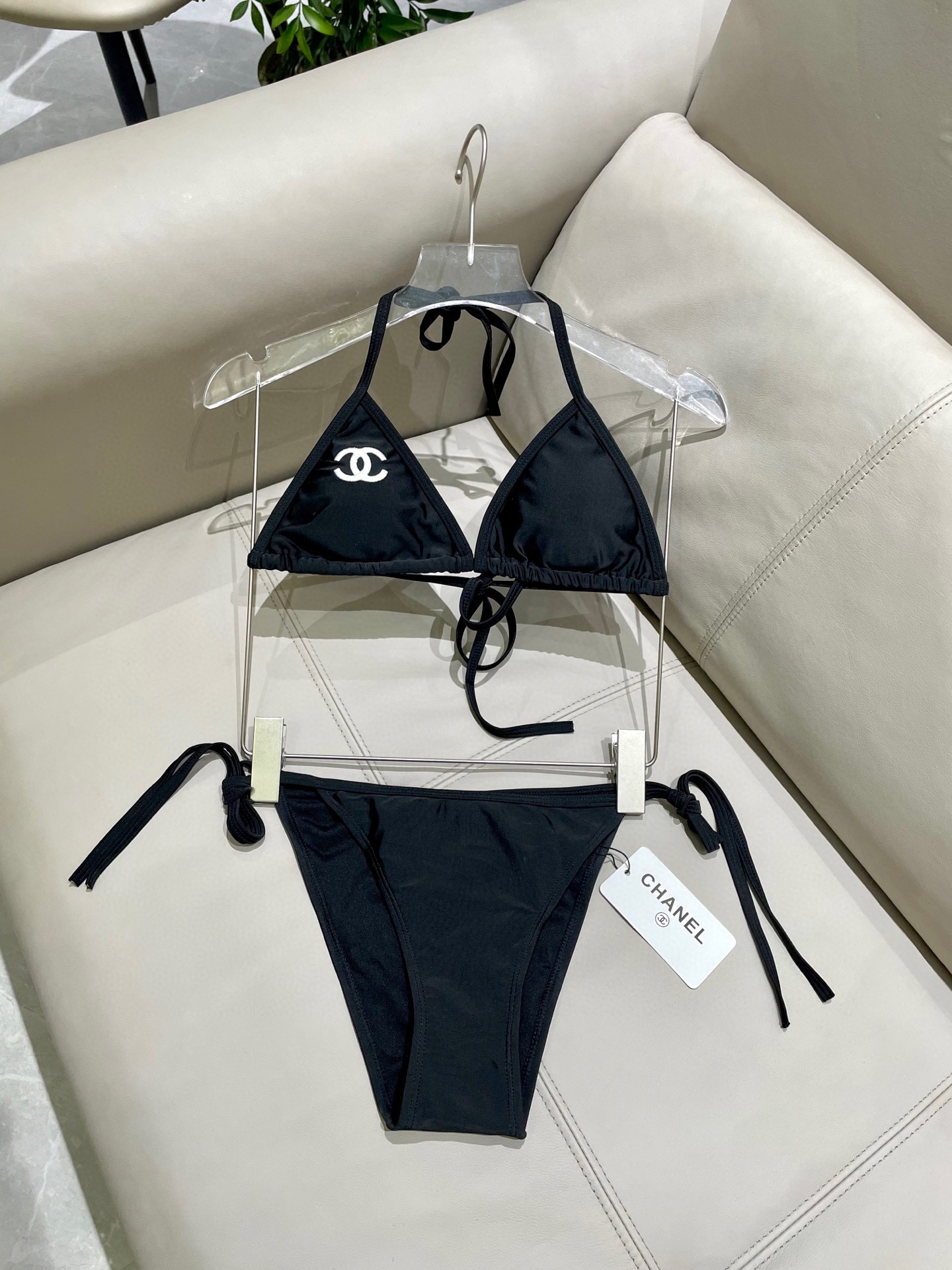  Chanel新款分体游泳衣 😍🥰适合多种场景的游泳衣🏊‍♀️海边 游泳池 温泉 水上乐园 漂流都可以😌