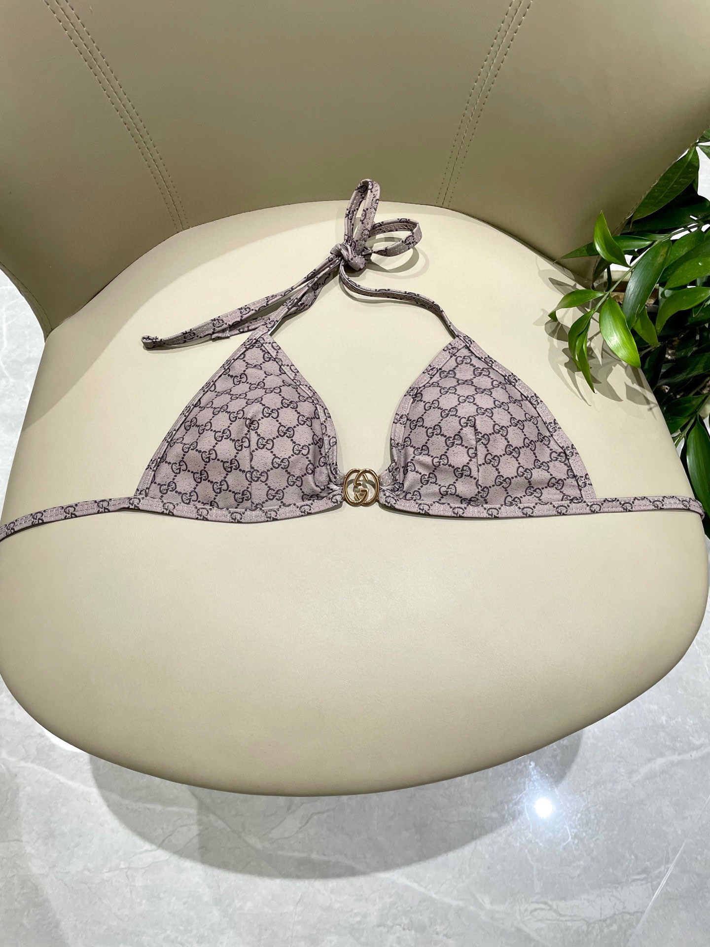  Gucci新款比基尼泳衣👙❤️😍🥰适合多种场景的游泳衣🏊‍♀️海边 游泳池 温泉 水上乐园 漂流都可以