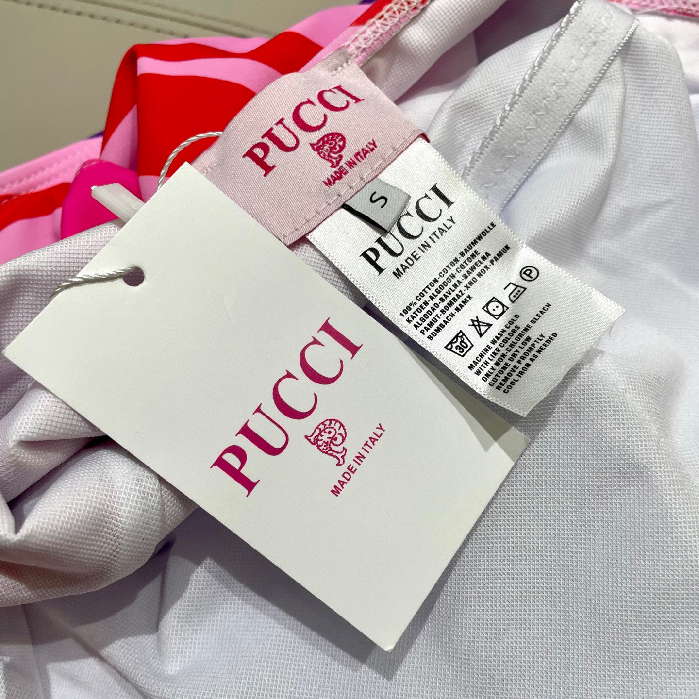  潮牌PUCCI专柜新款分体比基尼 😍🥰适合多种场景的游泳衣🏊‍♀️海边 游泳池 温泉 水上乐园 漂流都