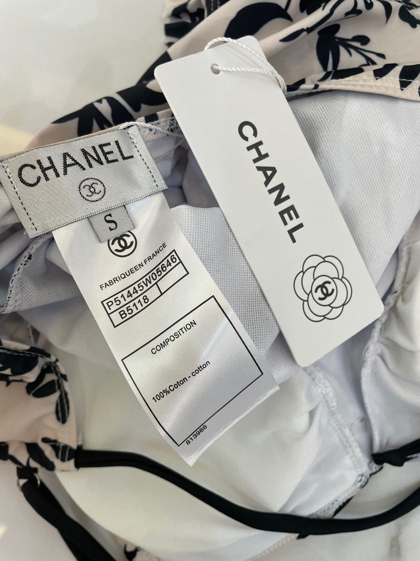  Chanel新款连体泳衣 女神级别🥰😍👙❤️😍🥰适合多种场景的游泳衣🏊‍♀️海边 游泳池 温泉 水上乐
