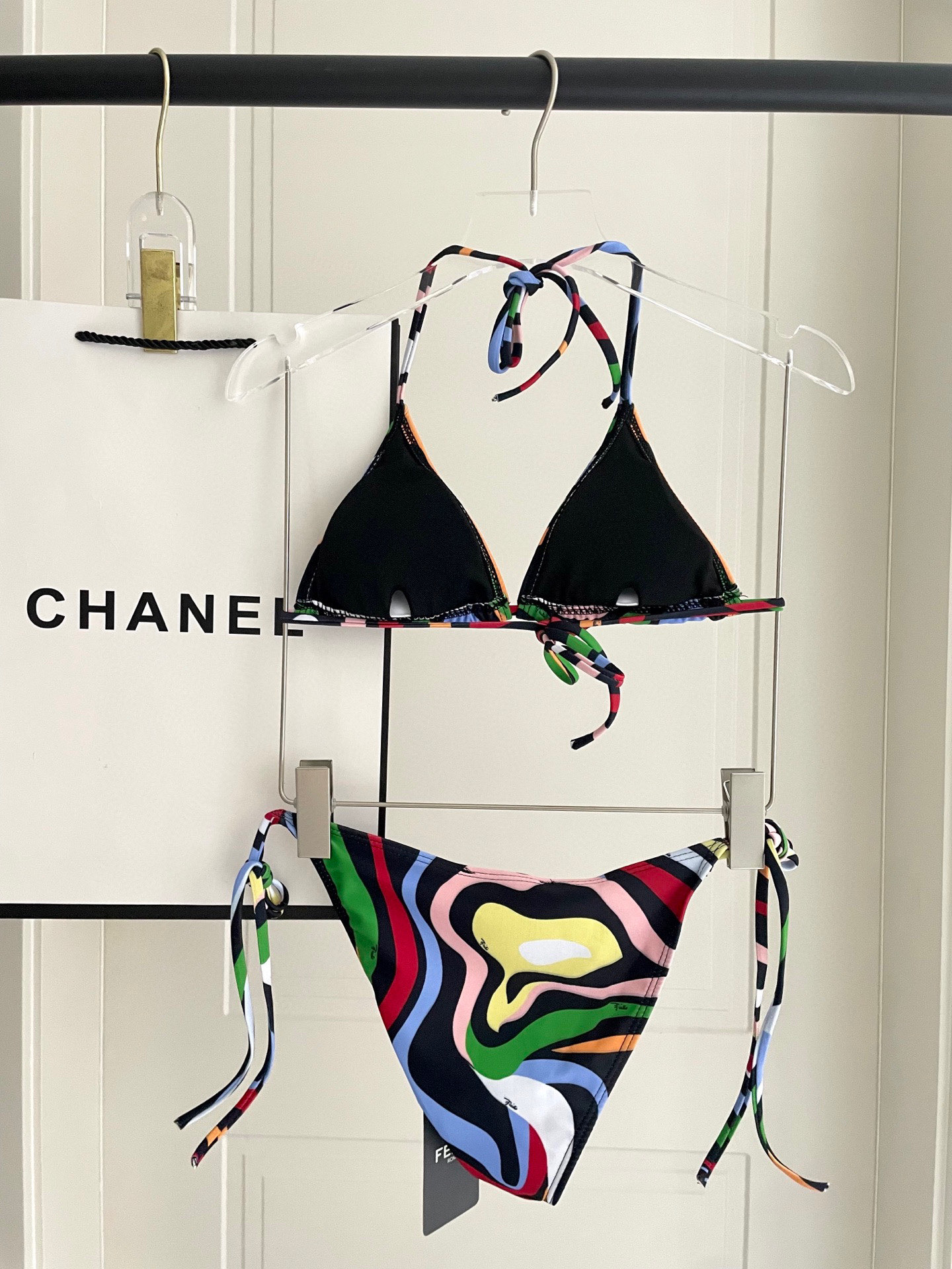  Pucci 分体比基尼😍🥰适合多种场景的游泳衣🏊‍♀️海边 游泳池 温泉 水上乐园 漂流都可以😌内搭也