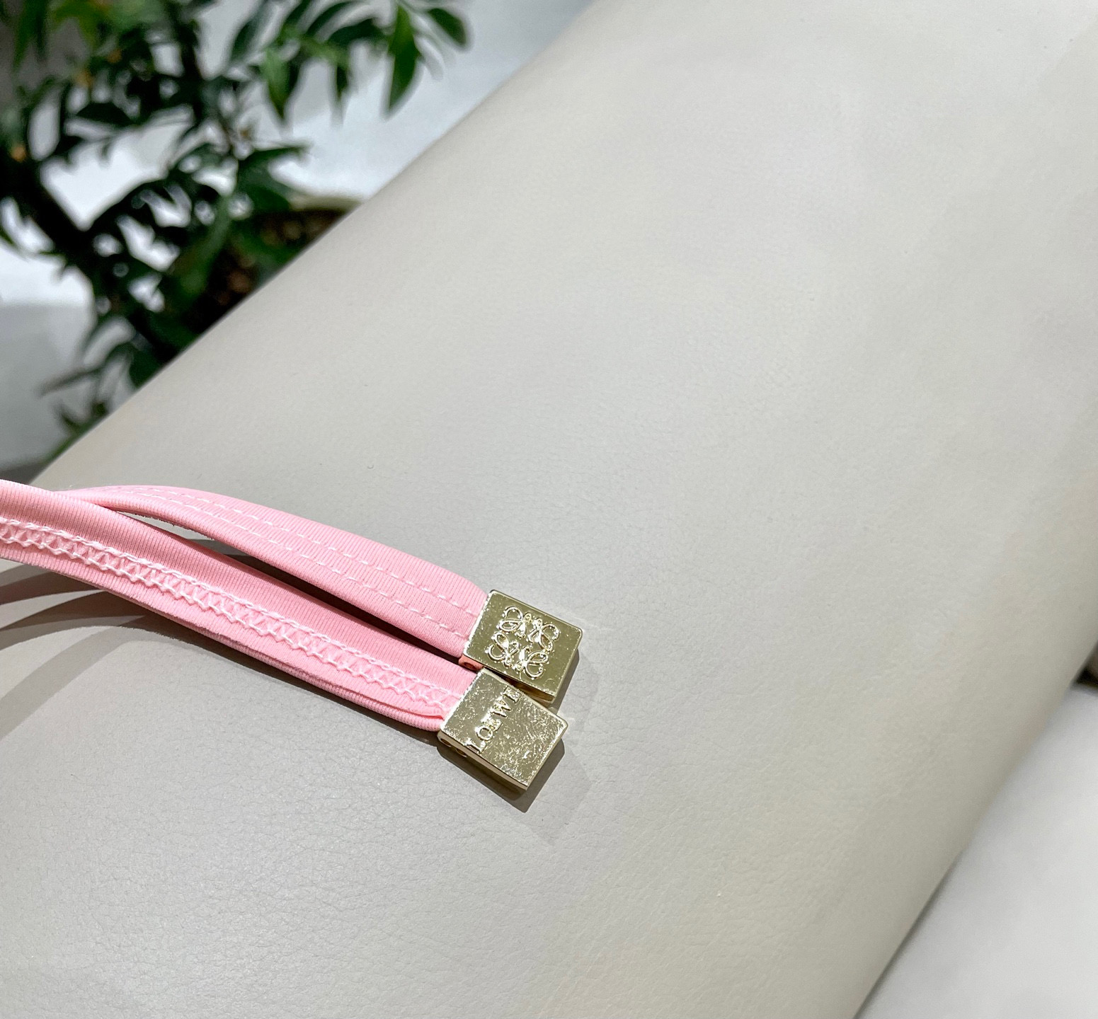  罗意威新款比基尼泳衣  定制对吧版五金 😍🥰适合多种场景的游泳衣🏊‍♀️海边 游泳池 温泉 水上乐园 