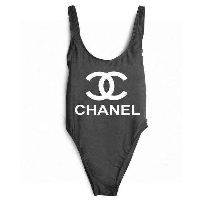  Chanel印花😍🥰适合多种场景的游泳衣🏊‍♀️海边 游泳池 温泉 水上乐园 漂流都可以😌内搭也完全可