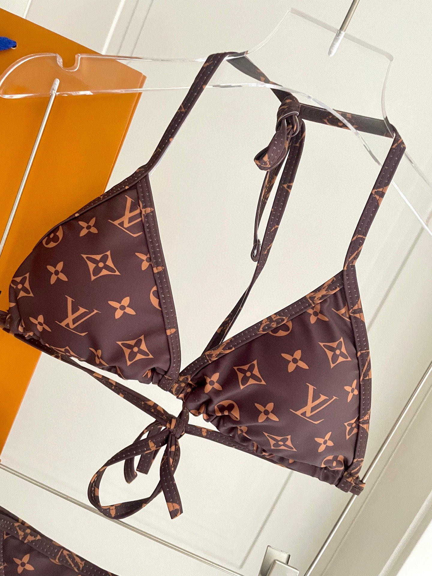  Lv比基尼 简单大气 适合多种场景的游泳衣🏊‍♀️海边 游泳池 温泉 水上乐园 漂流都可以😌内搭也完全