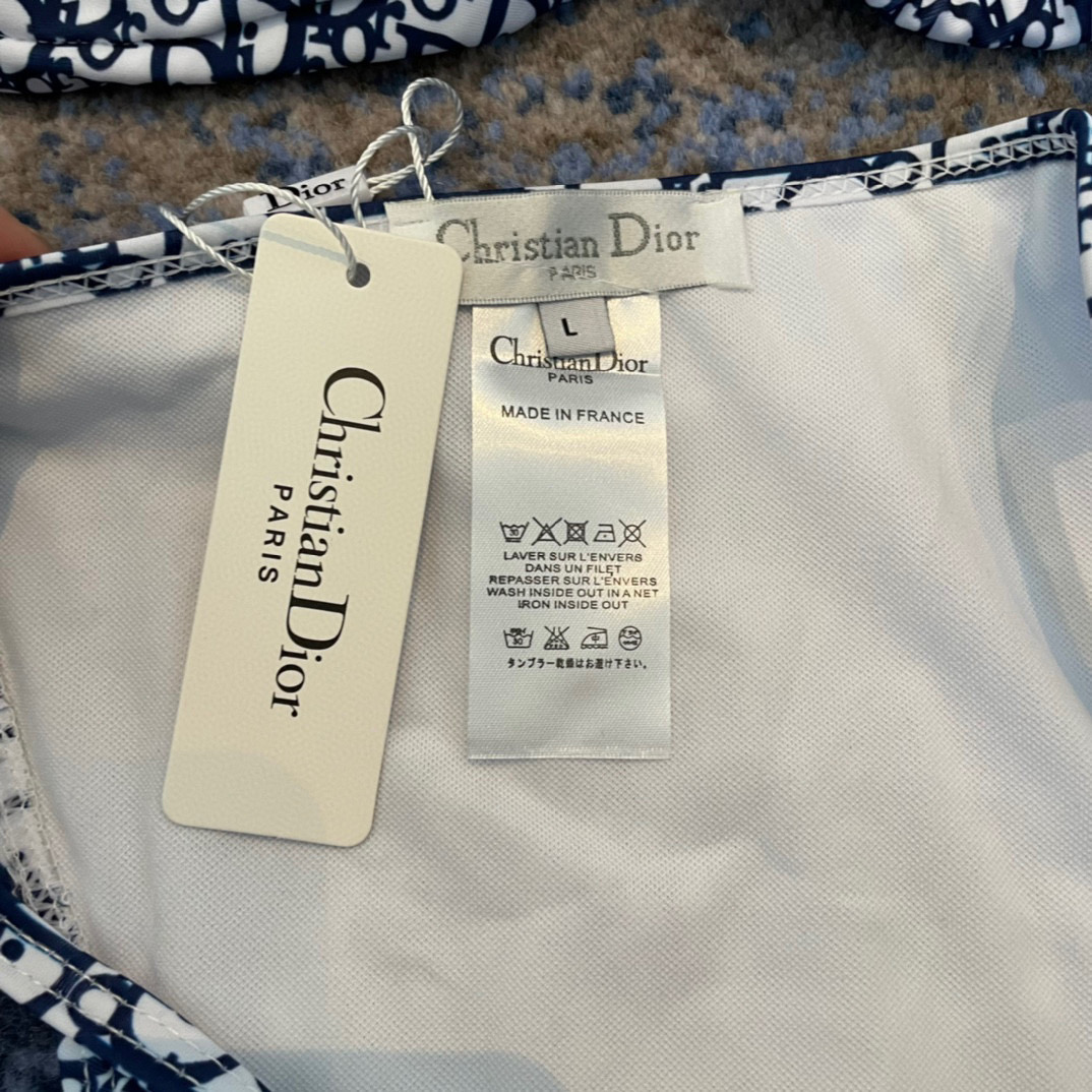  Dior新款比基尼泳衣~字母印花吊带背心文胸内衣+三角裤两件套装， S.M.L Xl