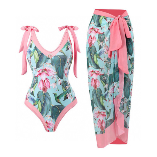 Gucci Floral Print Swimsuit Set with Sarong Cover Up,Beach, Pool, Resort Style 1 Gucci Floral Print Swimsuit Set with Sarong Cover Up,Beach, Pool, Resort Style