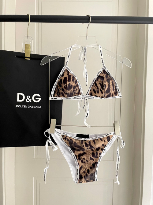 Dolce & Gabbana Leopard Print Triangle Bikini Set - Comfortable & Stylish 1 Dolce & Gabbana Leopard Print Triangle Bikini Set - Comfortable & Stylish