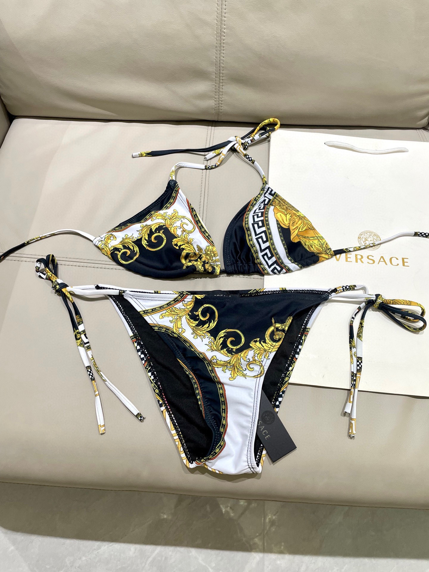 Versace Women's One-Piece Swimsuit: Flattering, Quick-Dry, and Comfortable 12 i1751181720330 324 0 10