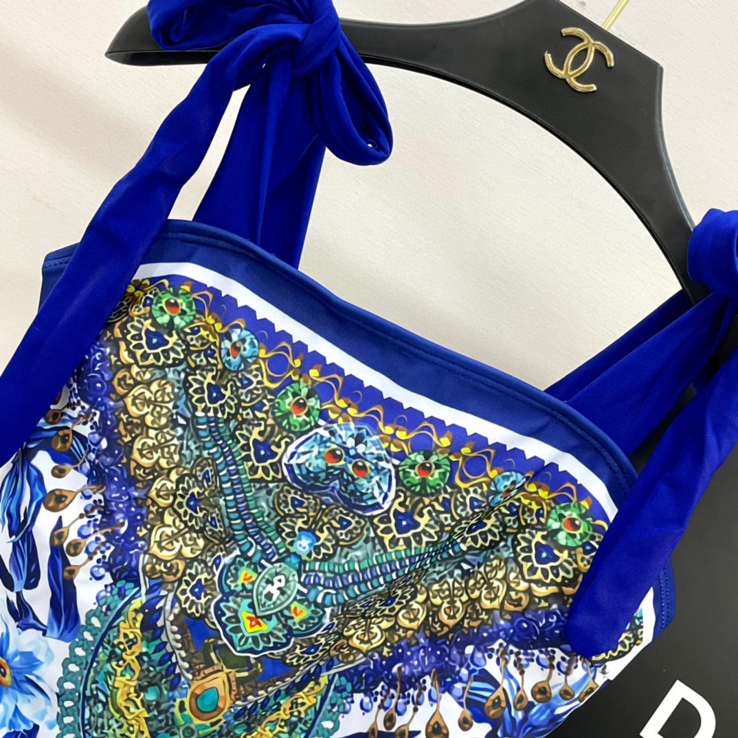  DG泳衣 简单大气 适合多种场景的游泳衣🏊‍♀️海边 游泳池 温泉 水上乐园 漂流都可以😌内搭也完全可