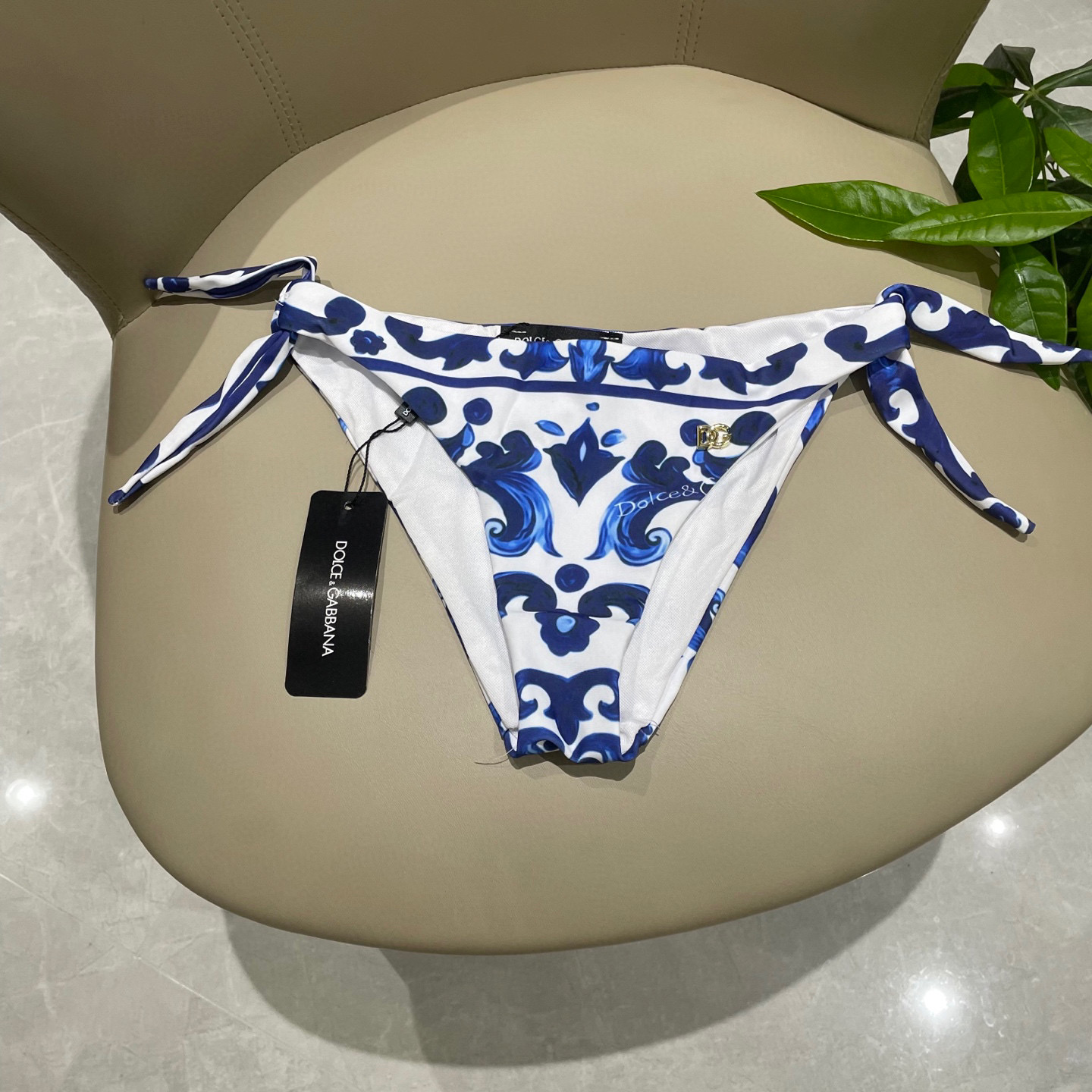  DG分体泳衣 😍🥰适合多种场景的游泳衣🏊‍♀️海边 游泳池 温泉 水上乐园 漂流都可以😌内搭也完全可以