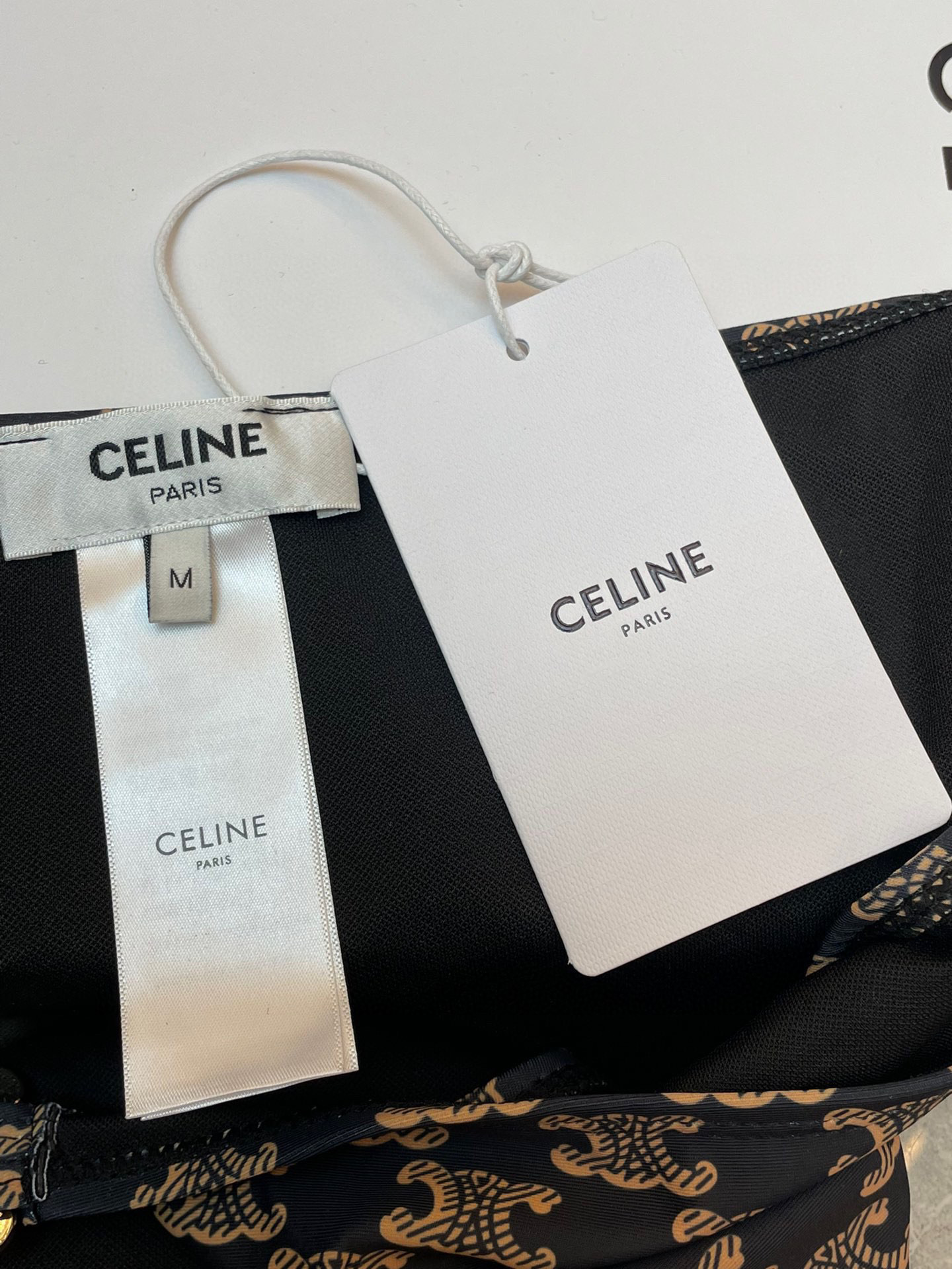  Celine专柜新款气质款 老花系列比基尼 挂脖 气质高雅 😍🥰适合多种场景的游泳衣🏊‍♀️海边 游泳