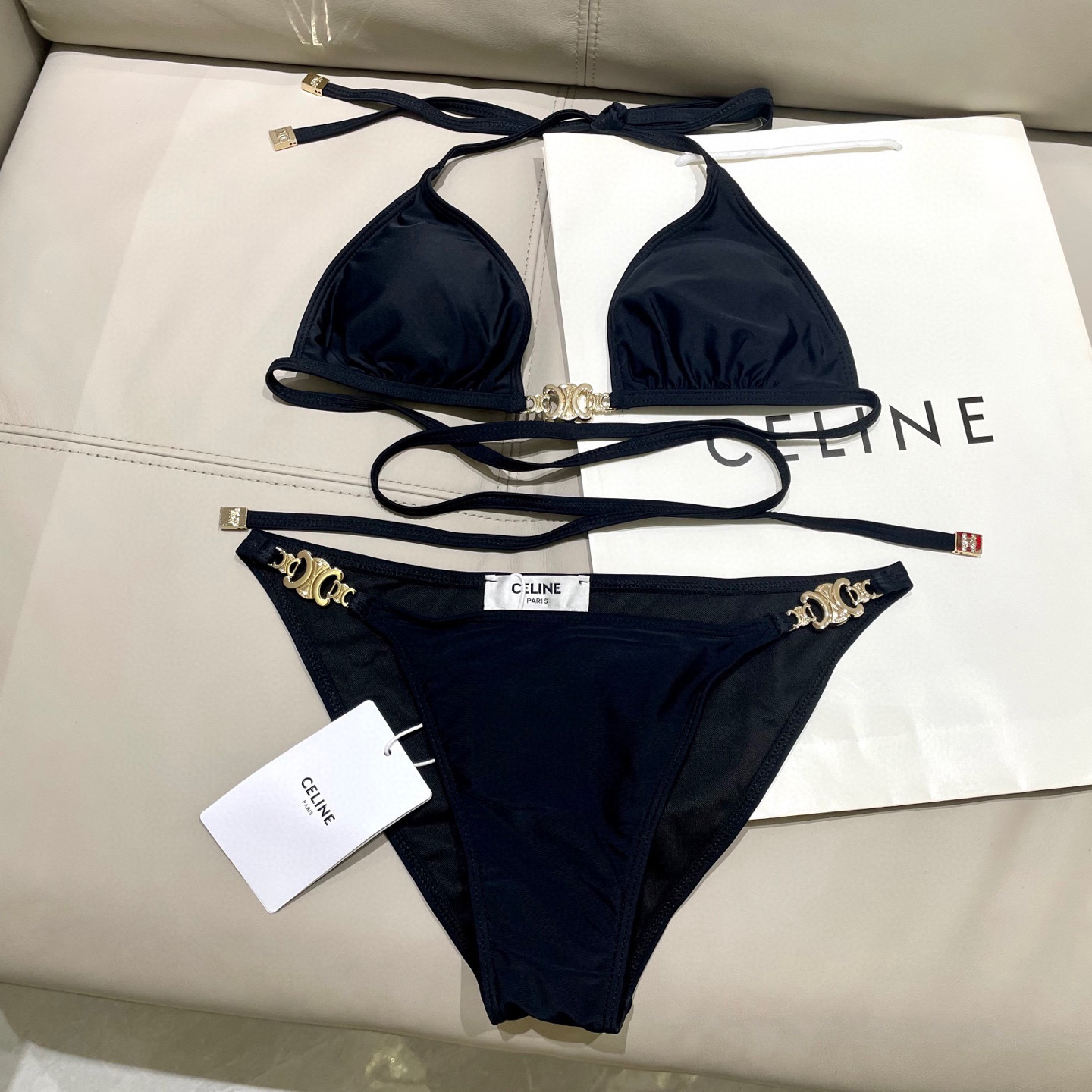 Celine专柜新款气质款 老花系列比基尼 气质高雅 😍🥰适合多种场景的游泳衣🏊‍♀️海边 游泳池 温