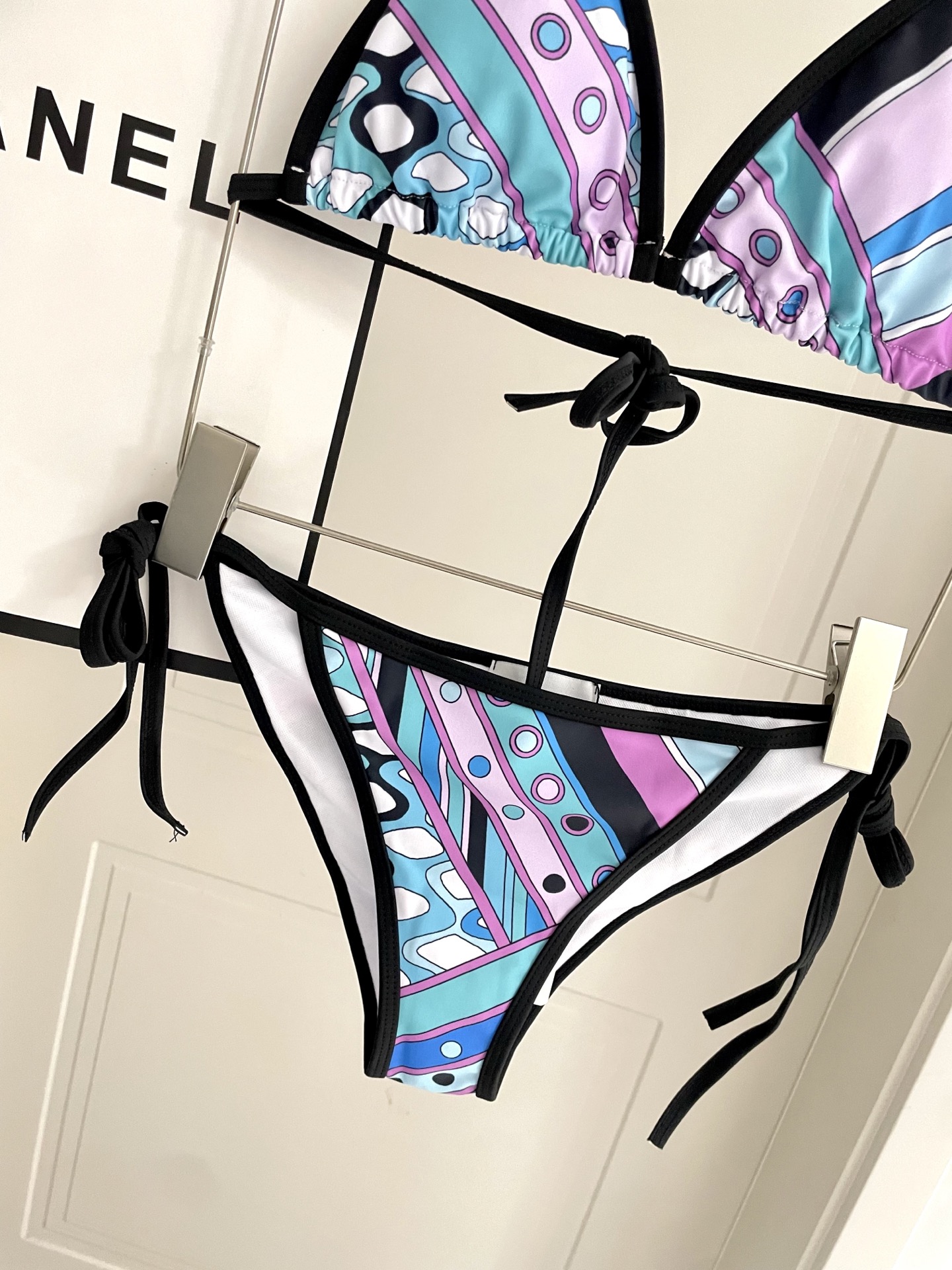 Pucci 分体比基尼😍🥰适合多种场景的游泳衣🏊‍♀️海边 游泳池 温泉 水上乐园 漂流都可以😌内搭也