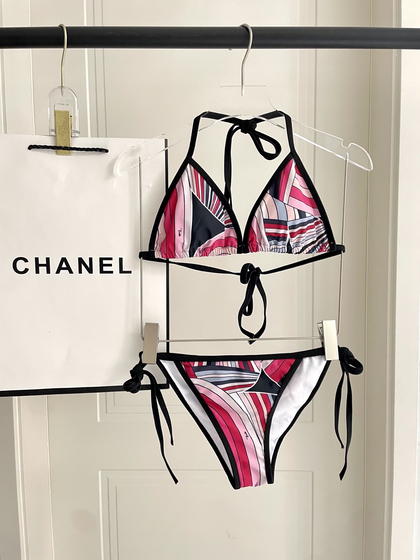  Pucci 分体比基尼😍🥰适合多种场景的游泳衣🏊‍♀️海边 游泳池 温泉 水上乐园 漂流都可以😌内搭也