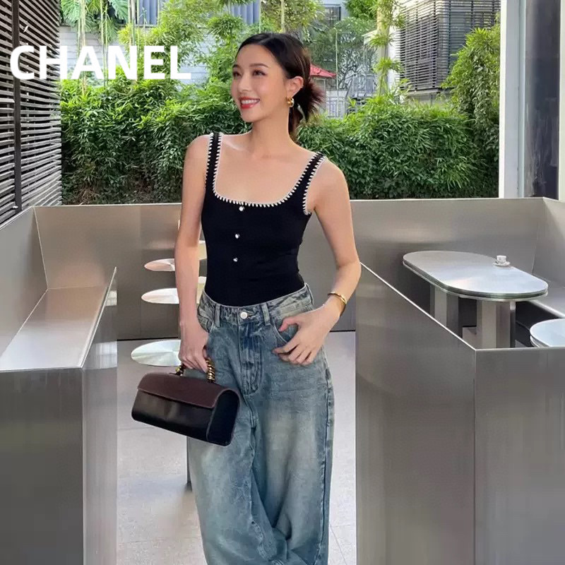  Chanel新款连体泳衣😍🥰适合多种场景的游泳衣🏊‍♀️海边 游泳池 温泉 水上乐园 漂流都可以😌内搭