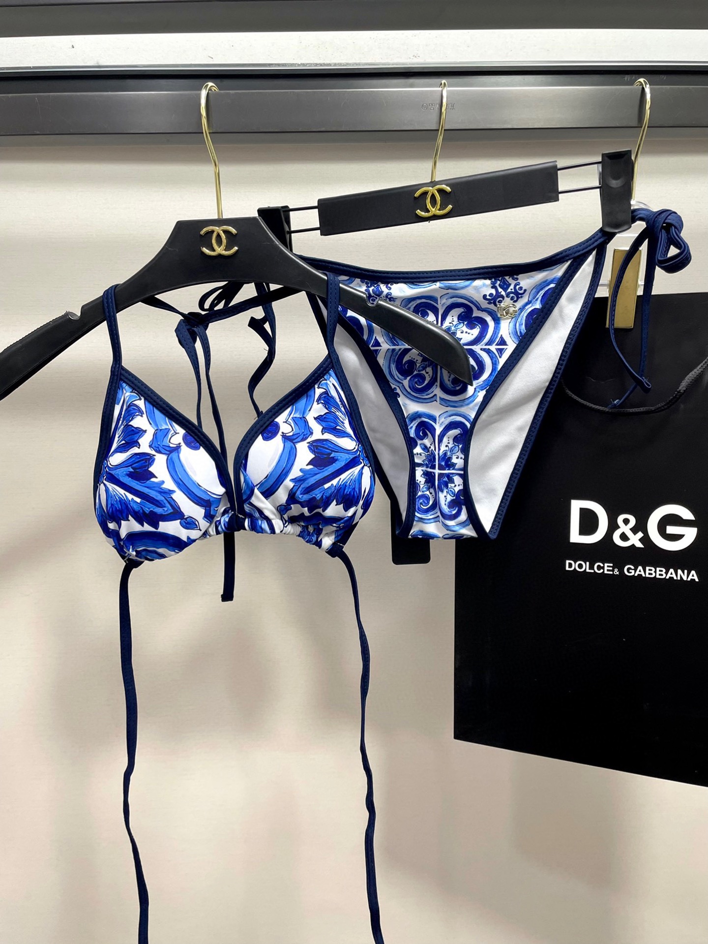  DG新款比基尼时尚潮流款 😍🥰适合多种场景的游泳衣🏊‍♀️海边 游泳池 温泉 水上乐园 漂流都可以😌内