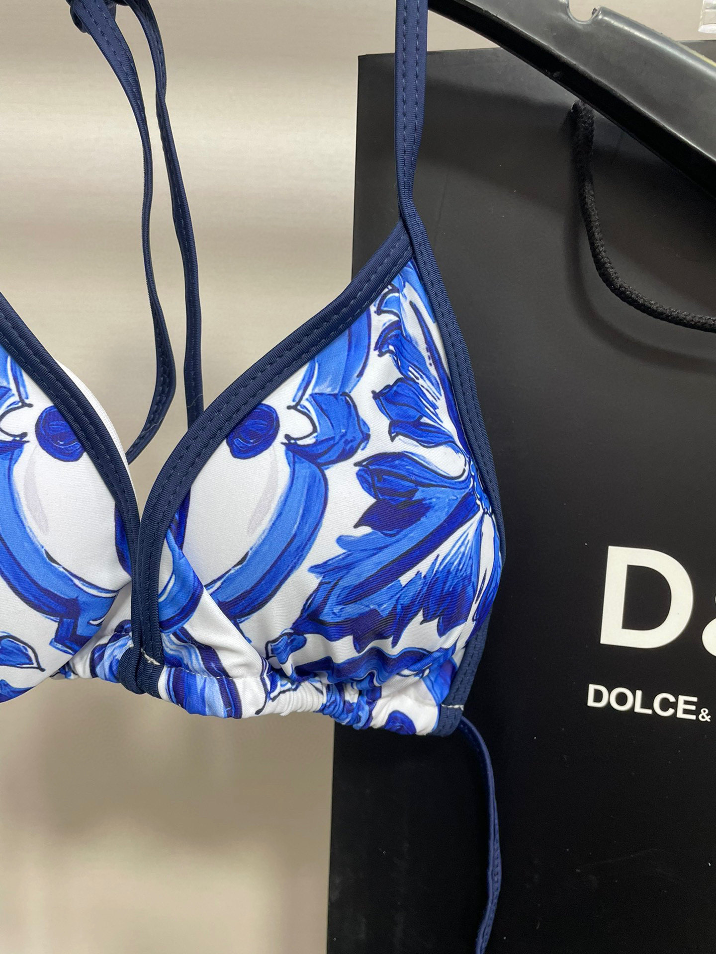  DG新款比基尼时尚潮流款 😍🥰适合多种场景的游泳衣🏊‍♀️海边 游泳池 温泉 水上乐园 漂流都可以😌内