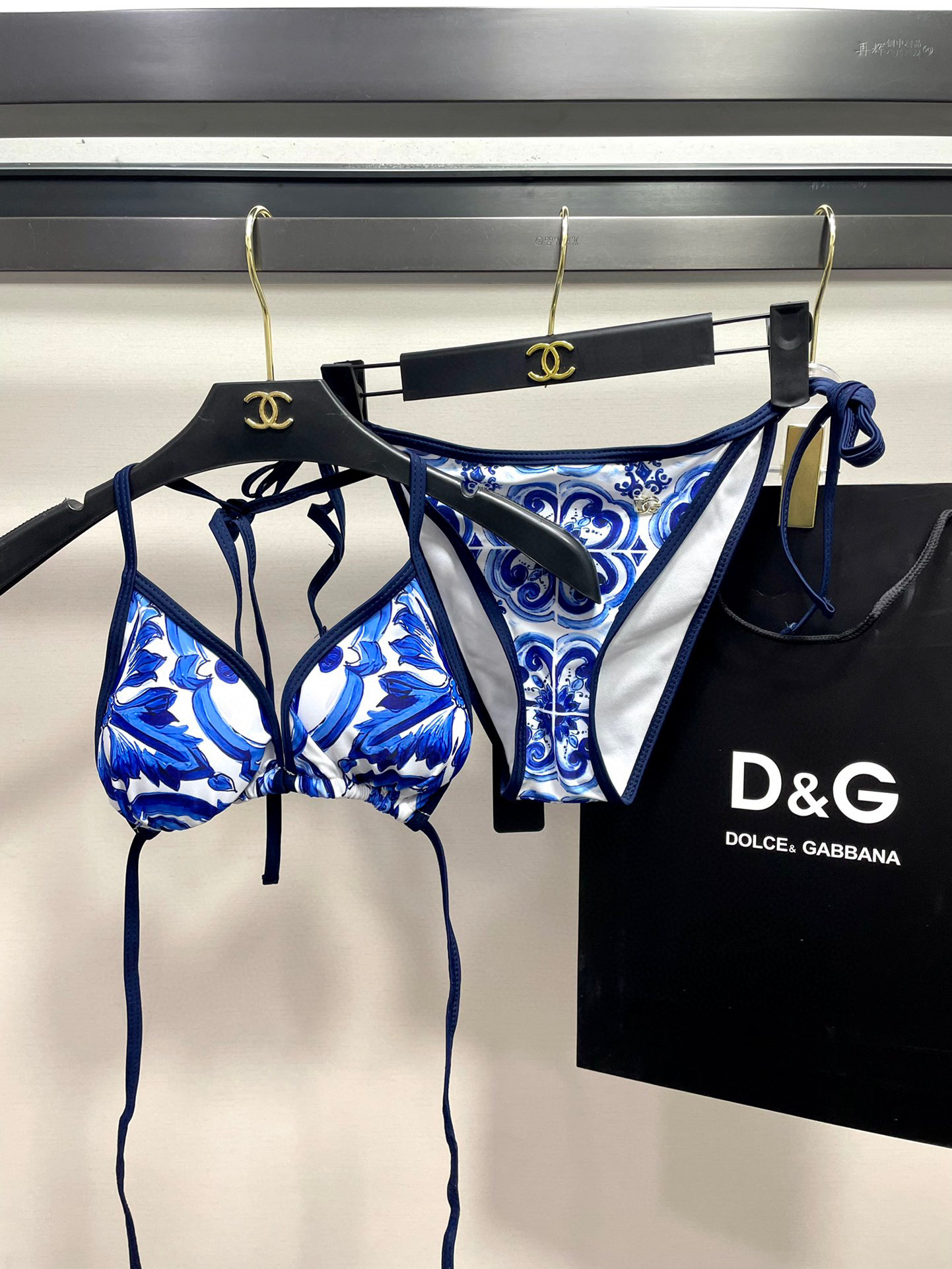  DG新款比基尼时尚潮流款 😍🥰适合多种场景的游泳衣🏊‍♀️海边 游泳池 温泉 水上乐园 漂流都可以😌内